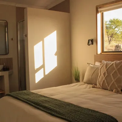 Luxury En Suite Bedroom Interior Built By Prism Construction Copy